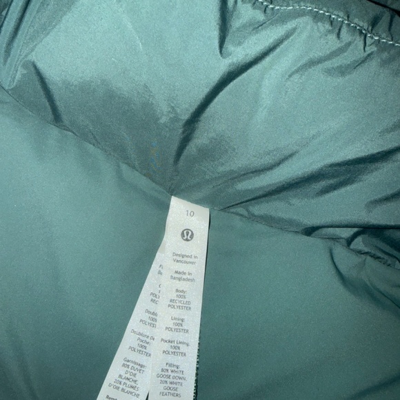 Lululemon Wunder Puff Cropped Vest Medium Forest US10 - Picture 7 of 9